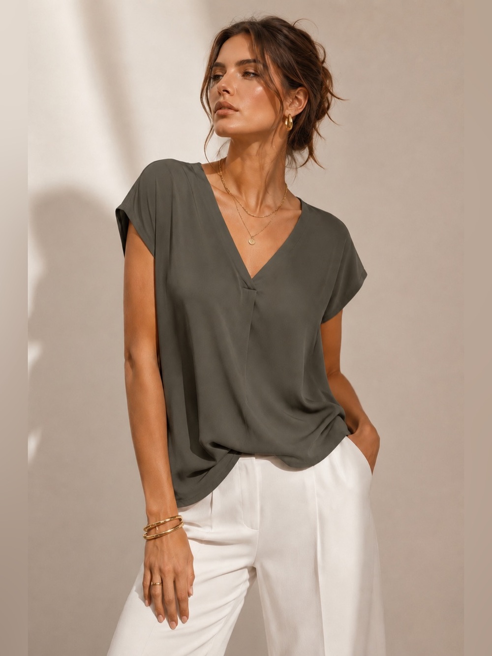 Reitmans Olive Green V-Neck Tunic Blouse NWT Medium - Picture 8 of 8